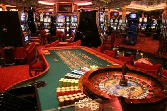 LUCKY SLOTS کیسینو میں لاٹری گیمز میں حصہ لیں۔